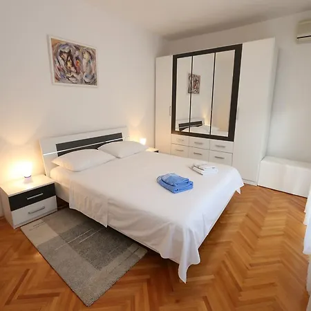 Juranic Apartman